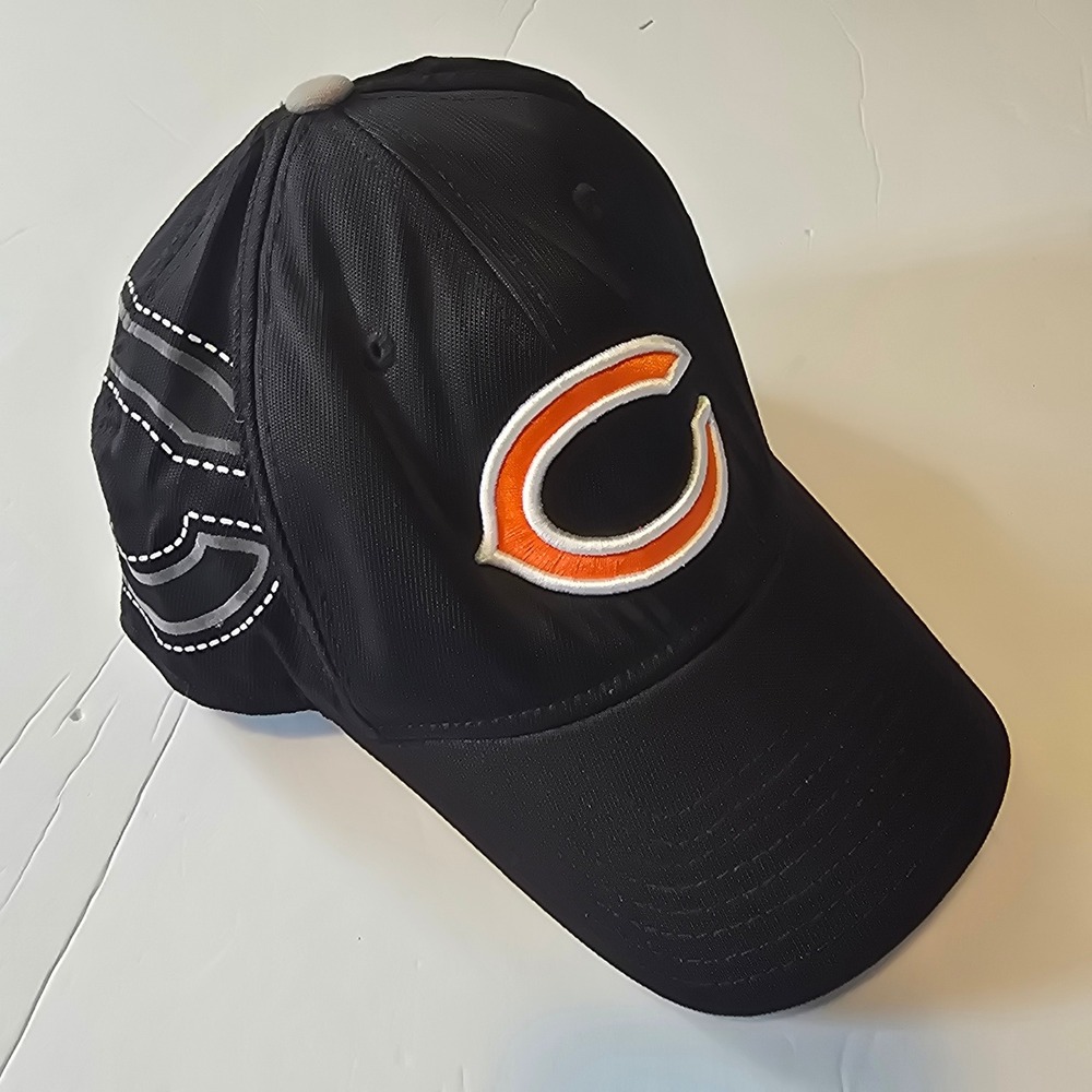 Reebok Chicago Bears Hat Mens L/XL Black NFL Onfield Sideline‎ Stretch Fit Cap